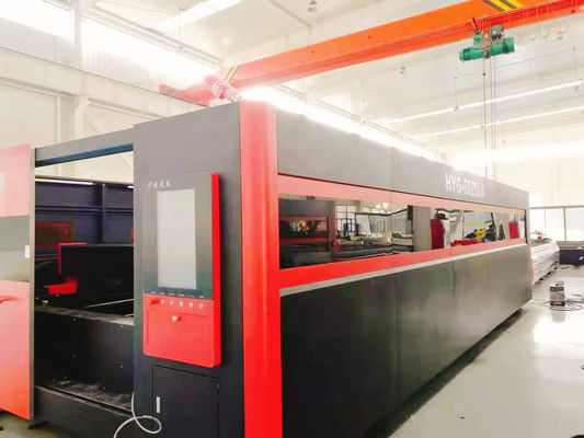 Precitec लेजर हेड 1000W-25000W धातु शीट प्रसंस्करण के लिए सीएनसी फाइबर लेजर कटिंग मशीन