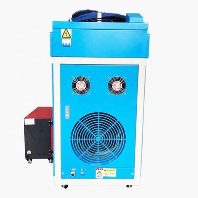 3000W अधिकतम आउटपुट पावर हाथ से पकड़े गए लेजर वेल्डिंग मशीन वेल्डिंग के लिए लाइटवेल्ड 120*60*60
